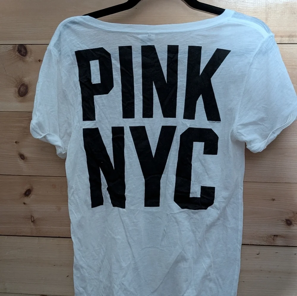 Pink Victorias Secret White Graphic T-Shirt with Statue of Liberty Design - Picture 2 of 4